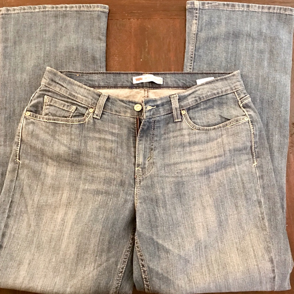 Women’s Levi’s 529 curvy jeans 32x32 circa 2009